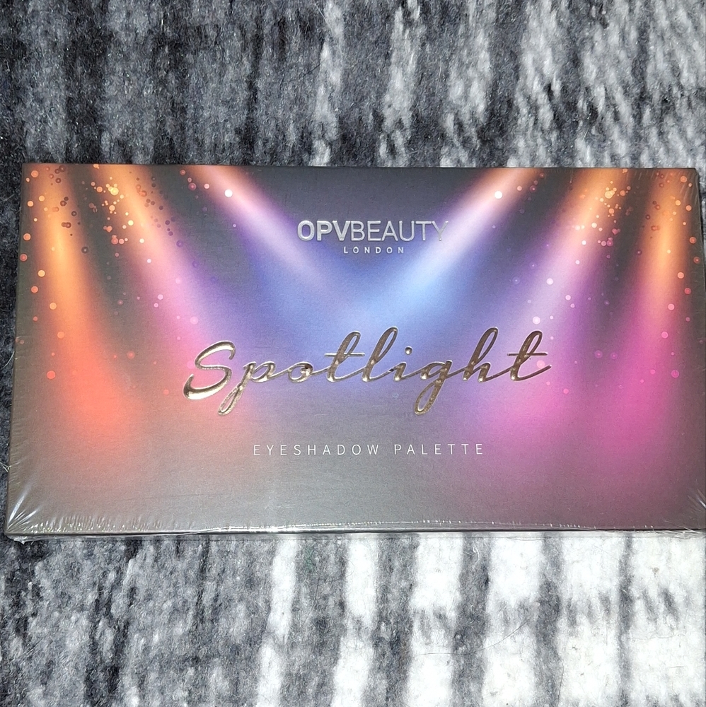 OPV Beauty Spotlight Eyeshadow Palette